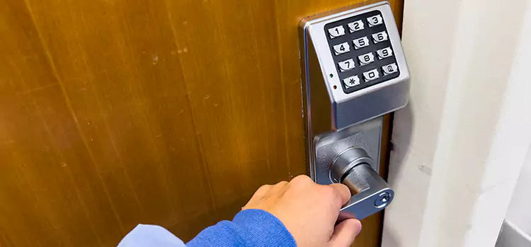 Why Choose Us for Your Keypad Lock Needs in Ferndale, MI?